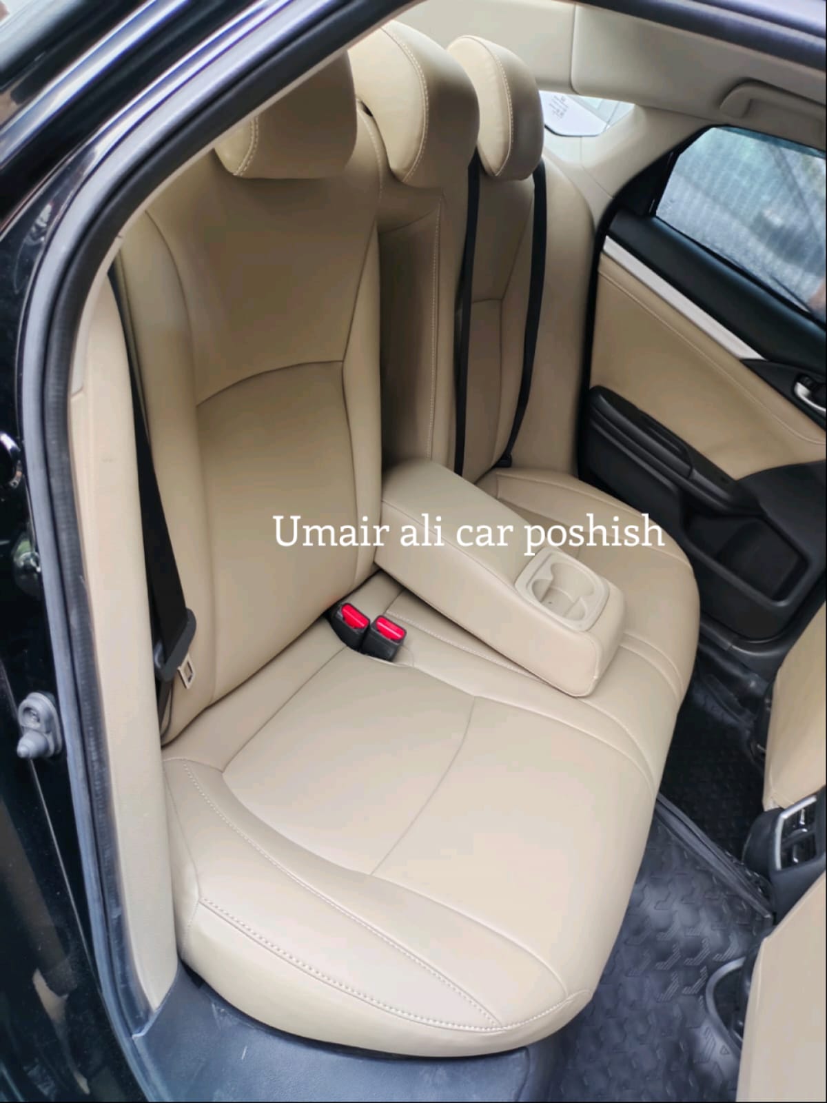 Honda civic 2023 prime quality seat cover (poshish) (beige & black) ( PRE ORDER)