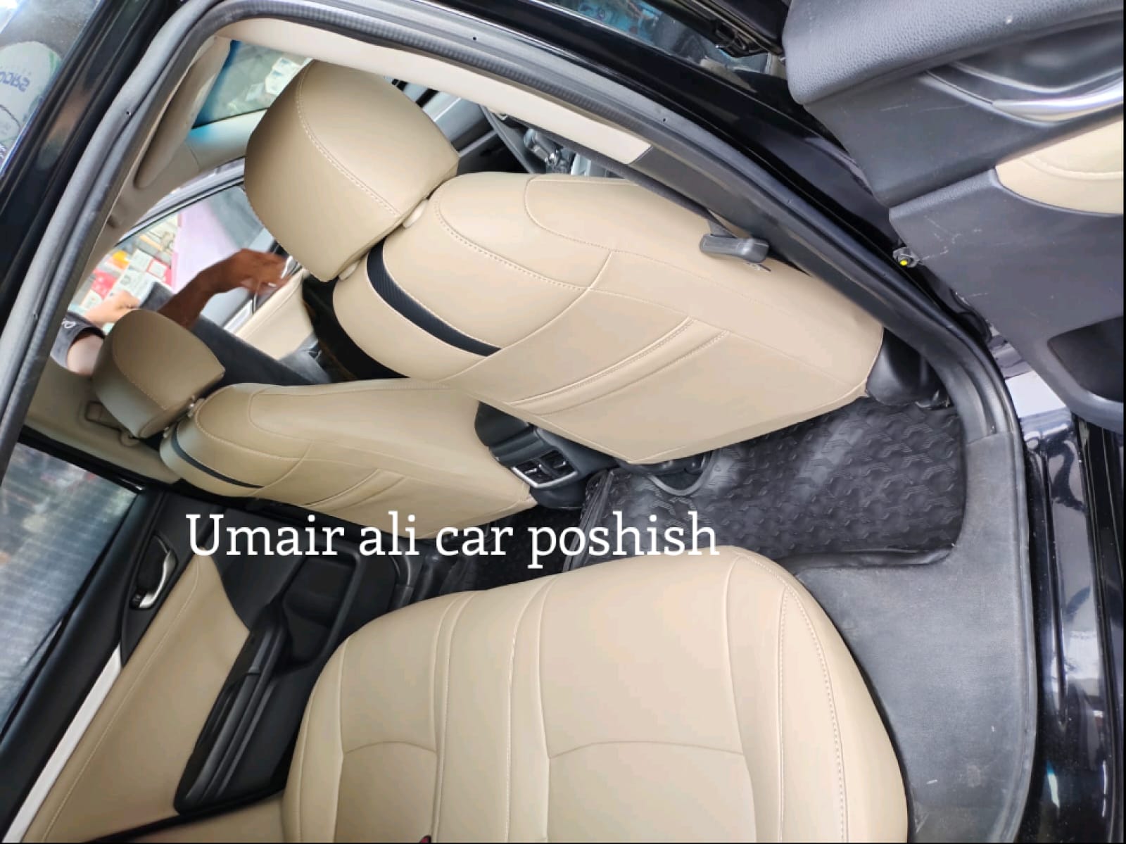Honda civic 2023 prime quality seat cover (poshish) (beige & black) ( PRE ORDER)