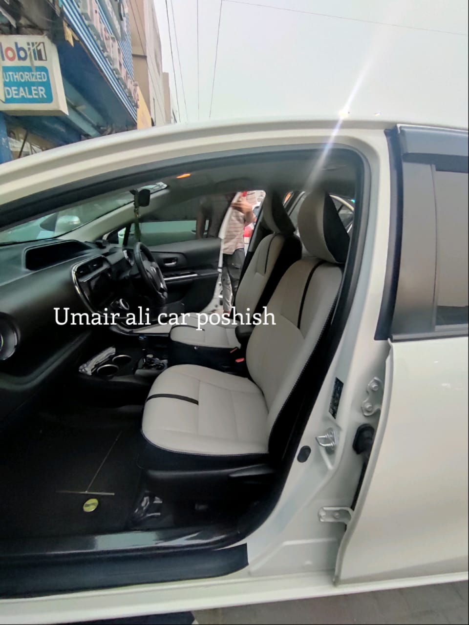 Toyota aqua Japanese Synthetic Leather Right Seat Covers (poshish)